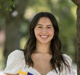 Hailey Fletcher headshot